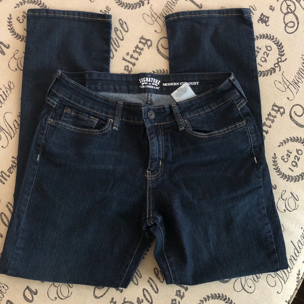 Levi Strauss Modern Straight Dark Wash Jeans